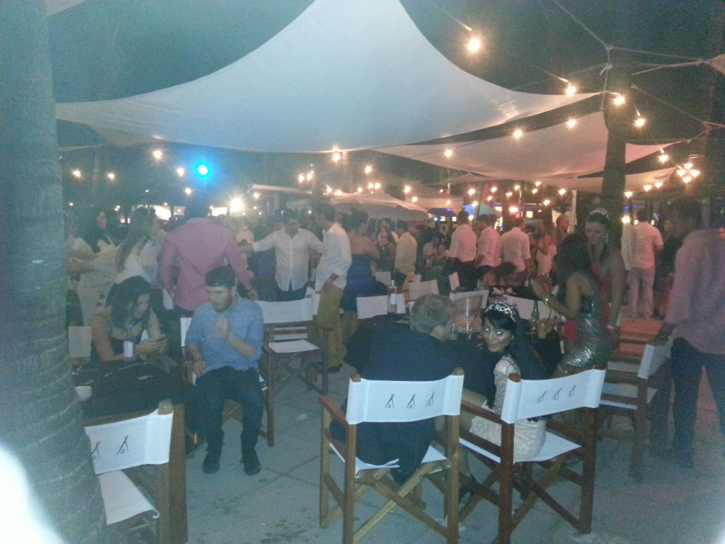 Cena final de año 2013 en Nikki Beach Club, Miami