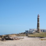 El faro de Cabo Polonio, con la moto por sudamérica